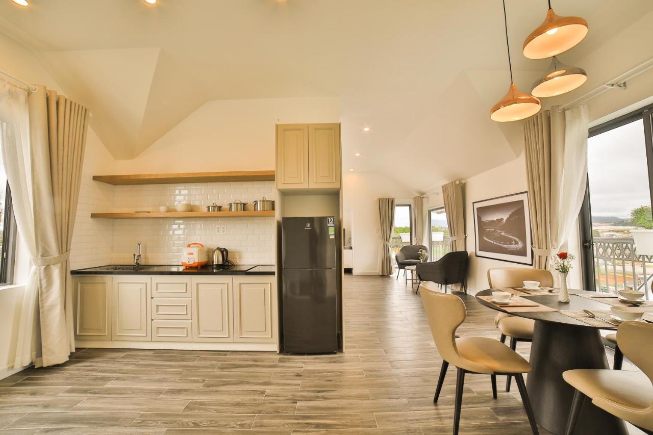 Khu Chi Lăng Monaco Hotel מראה חיצוני תמונה